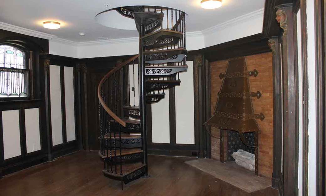 College Club spiral staircase